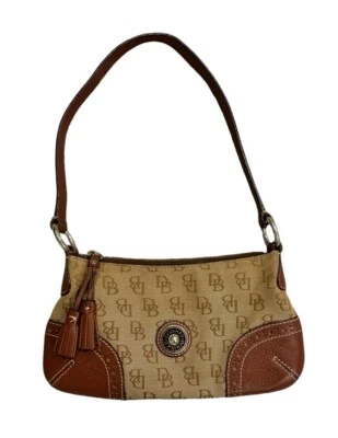 DOONEY & BOURKE SADDLE PURSE Measures 11.5x6 - Image 1 of 4