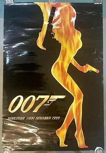 Vintage 1999 James Bond 007 The World Is Not Enough Theater Display Movie Poster - Picture 1 of 4