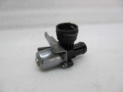 Válvula de retención bomba de agua nueva para Mercedes-Benz W204 C180 C200 W212 M271 Foto 1 de 2