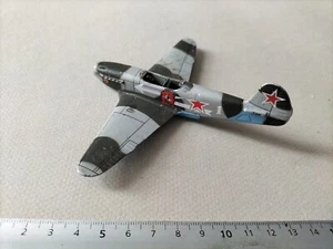 AVION SOVIETIQUE 39-45 WW2 METAL INCOMPLET ECHELLE 1/72 ? G69 - Imagen 1 de 3