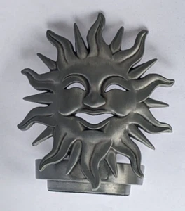 Pewter smiling sun tealight candle holder 3 1/2" h, 3"w, 2 5/8" d WITH candle - Imagen 1 de 5