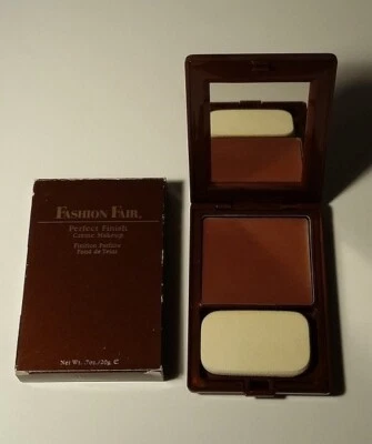 FASHION FAIR Acabado Perfecto GLO ÁMBAR, MAQUILLAJE CREMA #4520 .7 OZ 20g NUEVO EN CAJA Foto 1 de 2