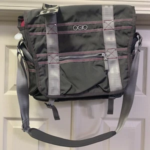 OGIO NEW Monaco Gray / Pink Laptop Tablet Notebook Large Messenger Bag - Picture 1 of 6