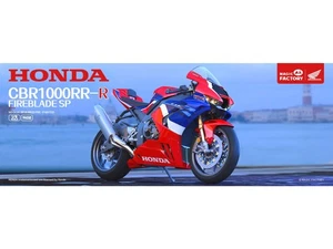 Magic Factory - Honda CBR1000RR-R FireBlade SP (vorlackiert), 1/9, 1402 - Bild 1 von 15