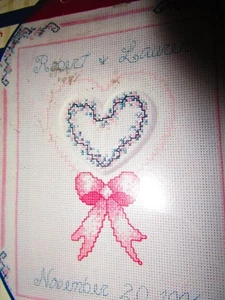 Impressioni cucite: CUORI E FIOCCHI kit punto croce contato #21862 (1995, plaid - Foto 1 di 6