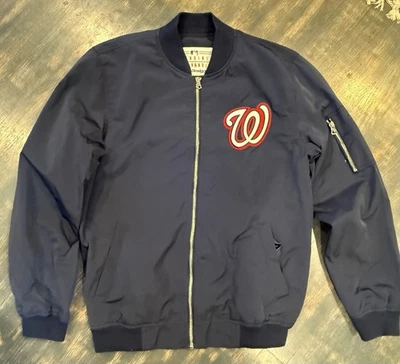 MLB Washington Nationals JH Diseño Ligero Nailon Chaqueta de Bombardero Azul Marino Mediana Foto 1 de 4