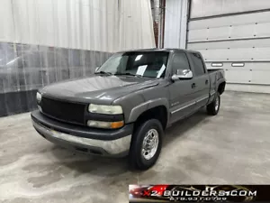 2002 Chevrolet Silverado C1500HD - Picture 1 of 25