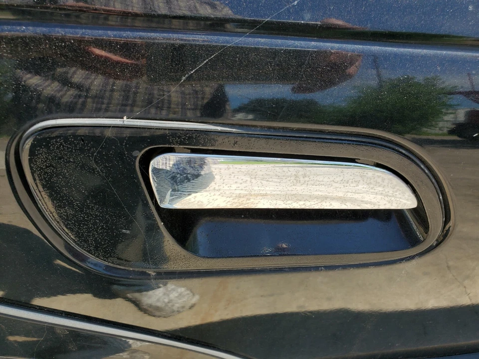 1998-1999-2000-01-2002 LINCOLN CONTINENTAL MANIJA PUERTA TRASERA DERECHA EXTERIOR NEGRA Foto 1 de 1