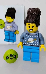 Lego 60475 Minifigure Girl Woman Sweater City Christmas - Picture 1 of 3