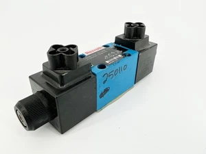 New Rexroth R978017737 Directional Control Valve 4WE6E62/EW110N9K4/62 - No Box - Picture 1 of 6