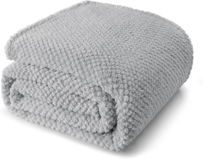 Manta polar difusa Whale Flotilla tamaño king para king (90x104 pulgadas), gris claro  Foto 1 de 4