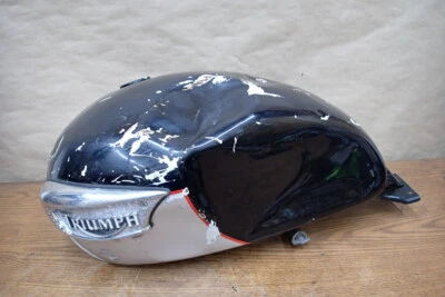 99 TRIUMPH 900 ADVENTURER GAS FUEL TANK W/ PETCOCK DAMAGED FOR PARTS RUST INSIDE - Image 1 of 4
