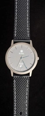 Reloj de cuarzo vintage Royal London Titanium RL-4105 para hombre -- Funciona, caja de 35 mm Foto 1 de 3