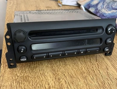 AUTORADIO MINI One Anno 2005 - Immagine 1 di 4