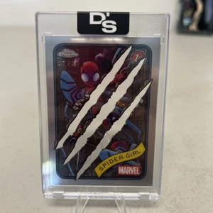 2025 Topps Cromo Marvel Spider-Girl 143 Garra 15/20 Estuche Hit SSP Primera Aparición - Imagen 1 de 5
