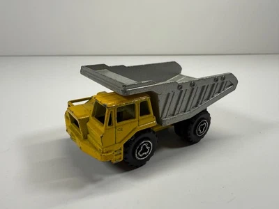 Majorette Benn Carriere 自卸车 1: 100 法国 — 第 1/4 张图片