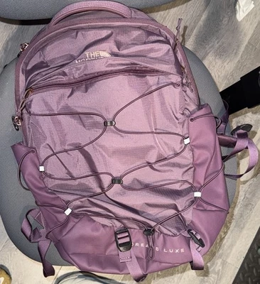 Mochila The North Face Borealis roxa FlexVent, caminhadas - Imagem 1 de 3