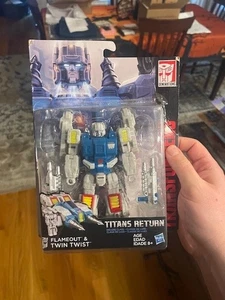 Transformers Titans Return Flameout & Twin Twist Deluxe Class NOSC - Picture 1 of 2