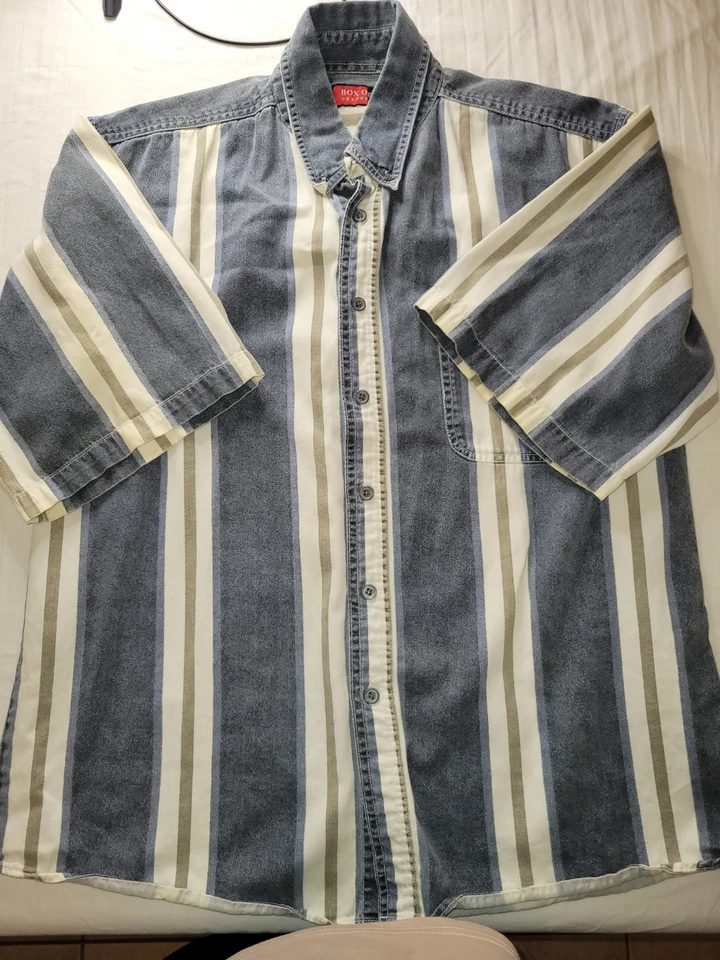 Ropa deportiva de taquilla vintage de los 90’s para hombre a rayas con botones manga corta talla L Foto 1 de 4