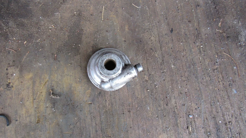 Suzuki GS550 L 1984 accionamiento velocímetro Foto 1 de 1