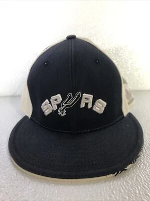 Gorra Spurs NBA Adidas Talla Única Estampado de Zapatos Foto 1 de 4