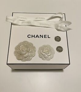 chanel gift box, 2 camellia flowers, ribbon, pins for brooch