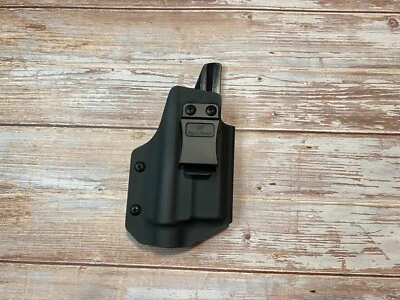 Kydex IWB Holster Right Handed for Glock 19 with Olight Baldr Pro - Image 1 of 3
