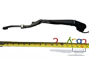 2002-2006 TRAILBLAZER ENVOY BRAVADA REAR WIPER ARM WITH SPRAYER NOZZLE 03 04 05 - Picture 1 of 2
