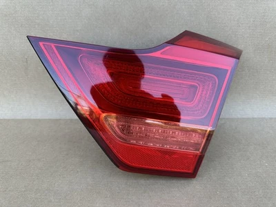 Luz trasera LED completa del maletero del lado derecho del pasajero Kia K900 K9 2015-2016 OEM Foto 1 de 4