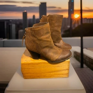 Stivali Bar III Jillian Midcalf donna pelle caviglia tacco 3” marrone cerniera posteriore - Foto 1 di 6