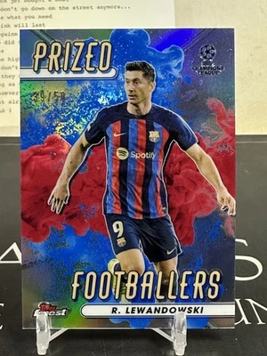 Robert Lewandowski 2022-23 Topps Finest Prized Footballers  /50 Fusion Red Blue - Image 1 of 3