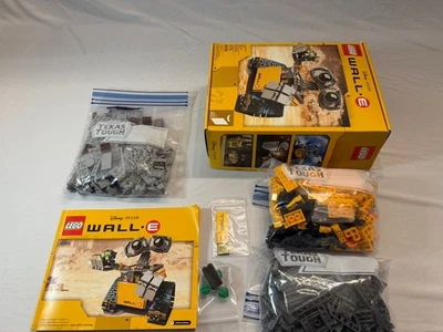 Lego Ideas 21303 Wall E 100% Complete kit - Image 1 of 4