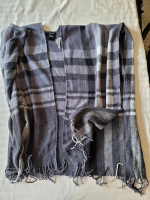Poncho Banana Republic Feminino Tamanho Único Xadrez Franja Skylar Envoltório Lã de Cashmere - Imagem 1 de 4