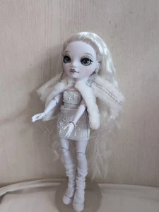 Rainbow Shadow High Natasha Zima Puppe - Bild 1 von 6