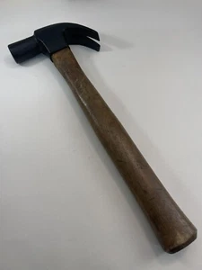 Carpenters Claw Hammer as Pictured SC2 D6 - Picture 1 of 6