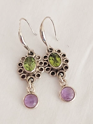 New Peridot & Amethyst Earrings 925 Sterling Silver for Pierced Ears Hooks - Image 1 of 4