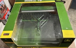 Spec Cast John Deere Model FB Van Brunt Grain Drill 1/16 NIB - Picture 1 of 6