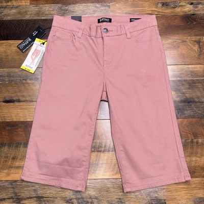 Buffalo Super Soft Bermuda Shorts Samuella 6 / 28 Pink Mid Rise New  - Image 1 of 4