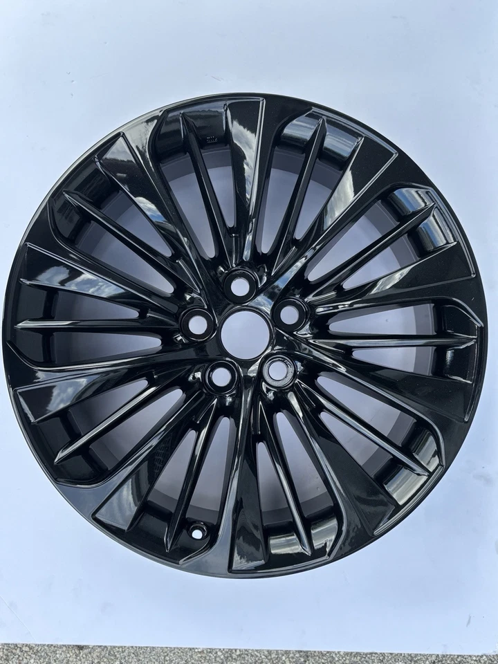 Llanta de 20" x 8,5" Lexus LS500 LS500h 2018-2024 OEM de fábrica 74370 negra brillante Foto 1 de 2