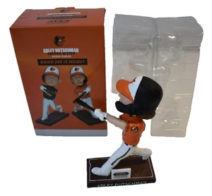 Baltimore Orioles SGA 28.07.24 Adley Rutschman Switch Hitter Bobblehead Orange - Bild 1 von 5