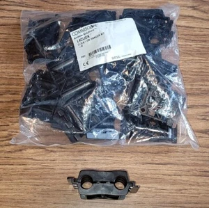 BRANDNEU (OFFEN) 20 STÜCK (10-HÄLFTEN) L4CLICK HÄNGER 2-KABEL 1/2" KOAXIALKABEL - Bild 1 von 4