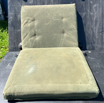 HMMWV HUMVEE M998 2 MAN GREEN SEAT CUSHION KIT M1097/M1038/H1 AM GENERAL Foto 1 de 4