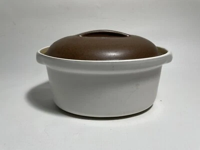 Cazuela ovalada DENBY hecha en Inglaterra 1,75 cuartos tapa ventilada Foto 1 de 4