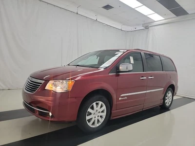 2012 Chrysler Town and Country Touring-L handicap wheelchair - Image 1 of 4