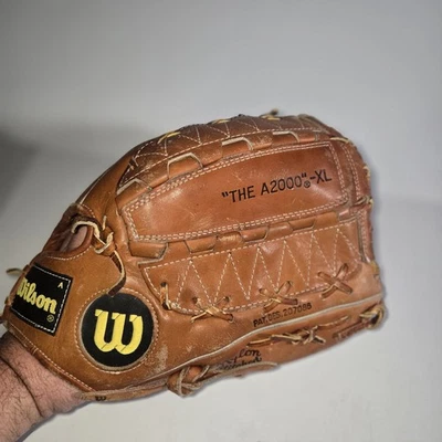 Guante de béisbol Wilson a2000 XL doble bisagra 13" lanzamiento rápido lanzamiento lento softbol EE. UU. Foto 1 de 4