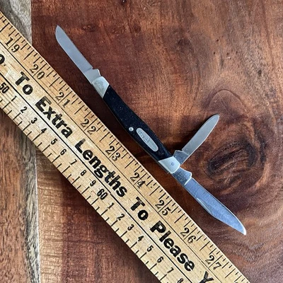 Cuchillo Buck 303 Hecho en EE. UU. Cuchillo de Bolsillo Plegable de Tres Hojas Mangos Negros Foto 1 de 4