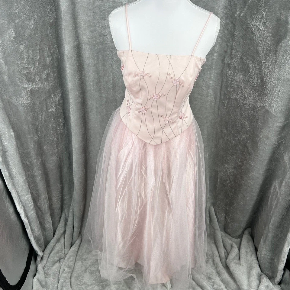 Vestido corsé de tul rosa Blondie Nites de Jaslene de la década de 2000 con cuentas flor niña fiesta Foto 1 de 4