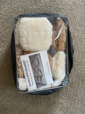 "Alfombra de piel geométrica de alpaca vintage o decoración de pared 64""x48""" Foto 1 de 4