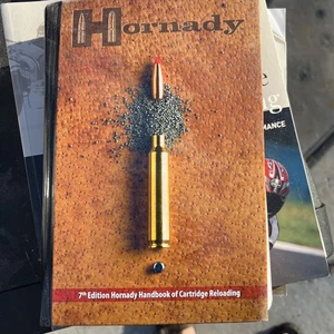 Hornady Handbook of Cartridge Reloading 7th ed (2007) HC - firearm ammunition - Picture 1 of 4