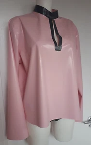 LATEX GUMMI TOP BLUSE UNISEX TV XS S M L XL XXL LILA SCHWARZ VERKLEIDUNG - Bild 1 von 1
